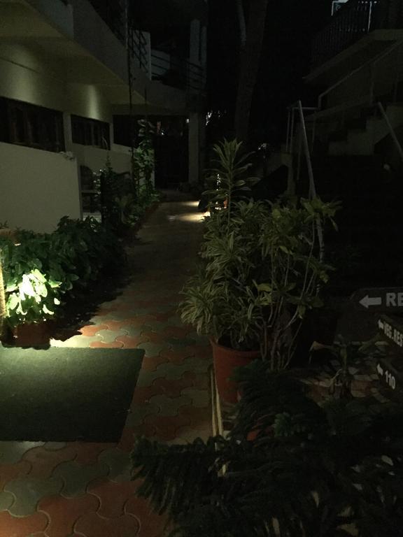 The Ocean Park Beach Resort Kovalam Exterior photo
