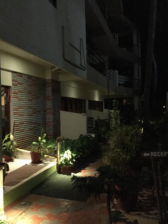 The Ocean Park Beach Resort Kovalam Exterior photo