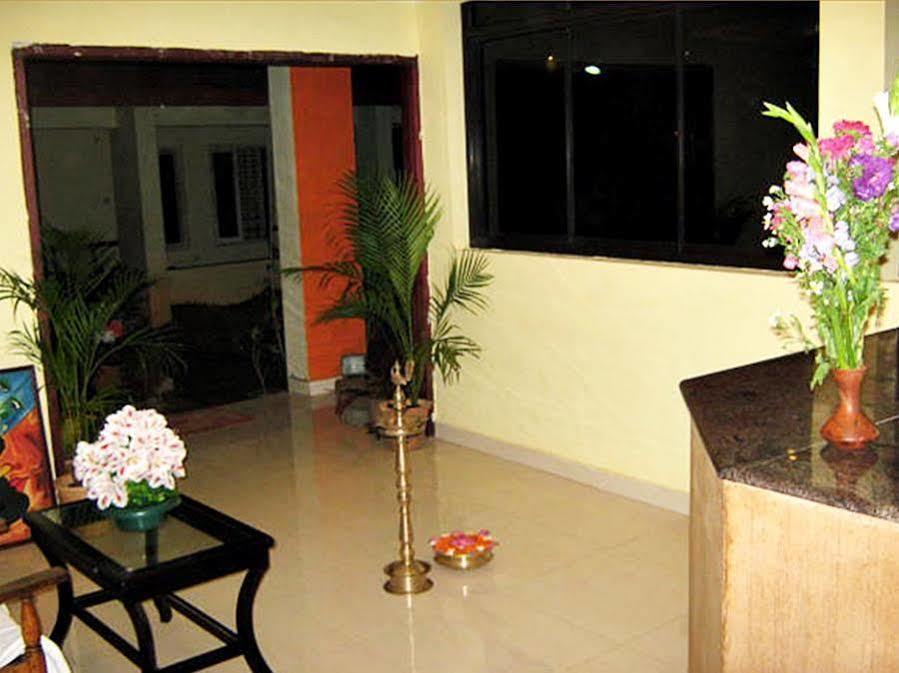 The Ocean Park Beach Resort Kovalam Exterior photo
