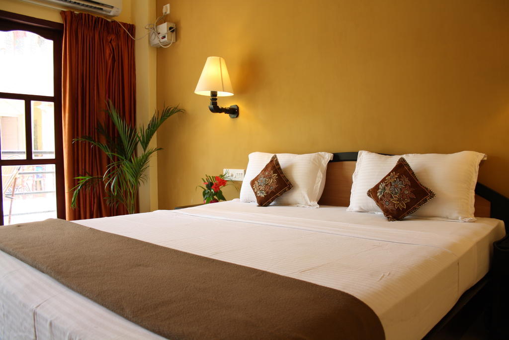 The Ocean Park Beach Resort Kovalam Room photo
